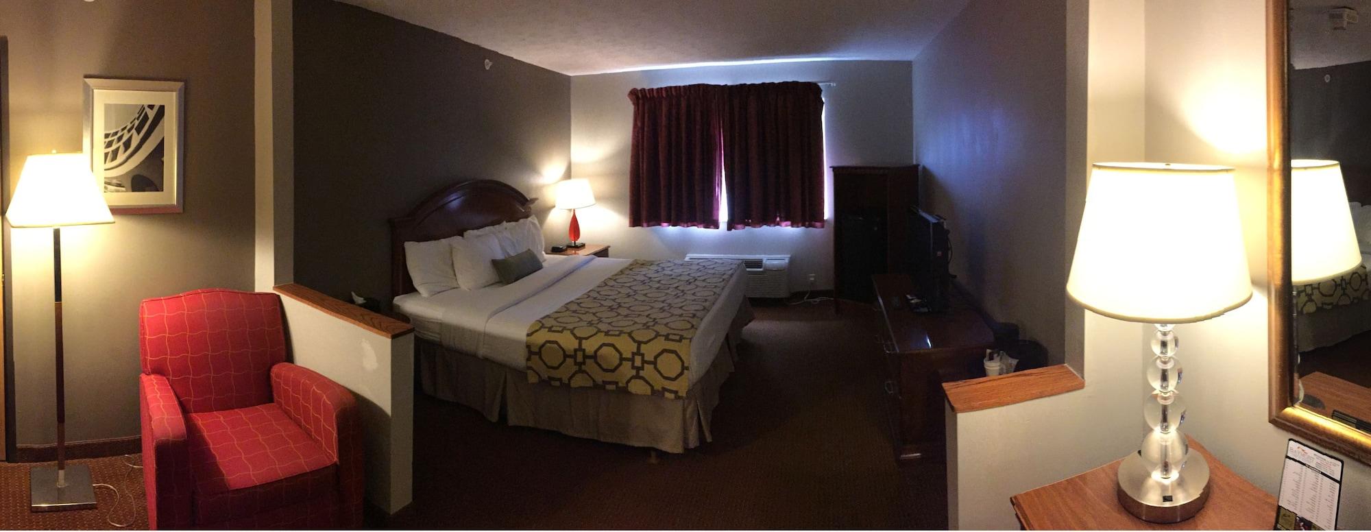 Baymont By Wyndham Piqua Hotel Bagian luar foto